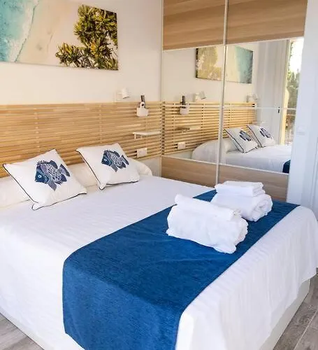 Enjoy La Carihuela At 4 Min.terrace & Pool. Appartement *